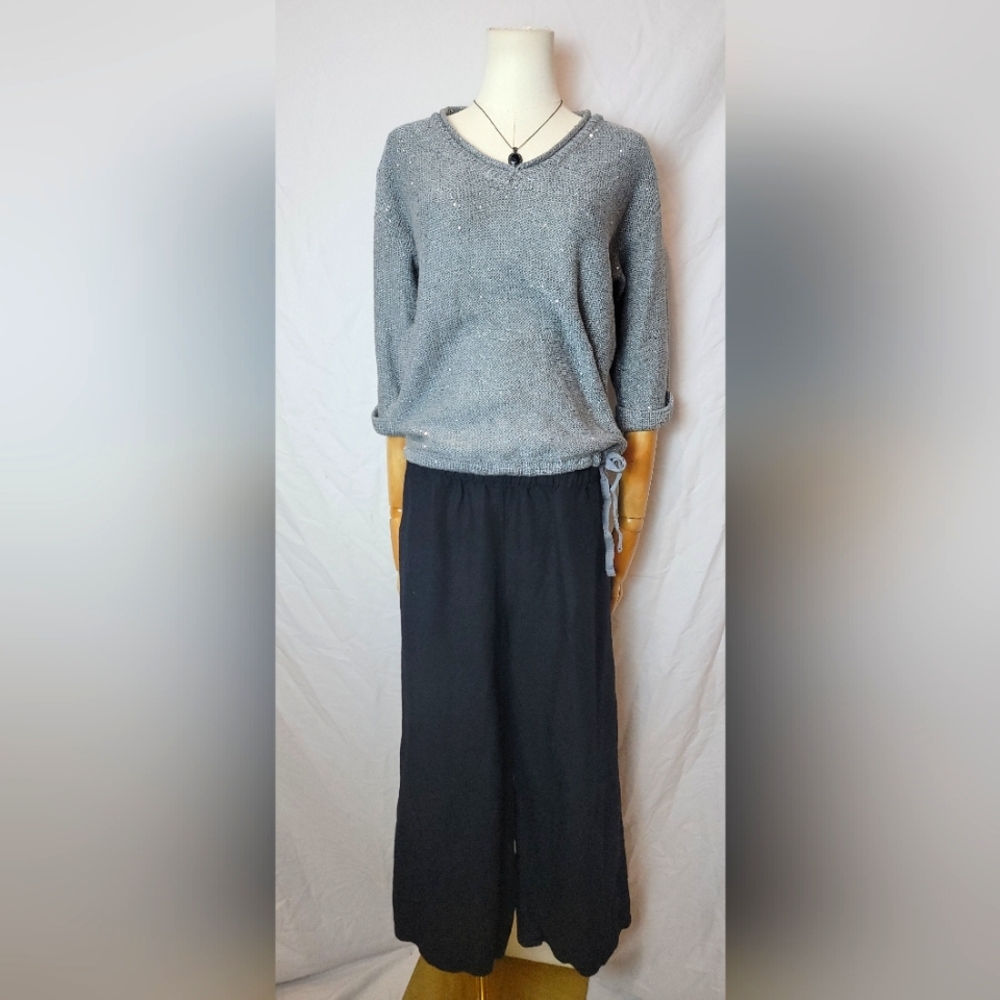 DKNY Jeans Sweater Gray Sequins V Neck Cinch Tie Bottom Knit Top, Size Small